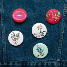 Load image into Gallery viewer, Christmas Set of pin buttons