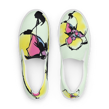 Load image into Gallery viewer, Mint Flower Women’s slip-on canvas shoes