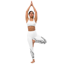 Load image into Gallery viewer, Black & White Lizard Yoga Leggings