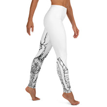 Load image into Gallery viewer, Black & White Lizard Yoga Leggings